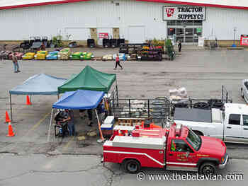 Bethany Fire hosted hot dog fundraiser at Tractor Supply in Batavia - The Batavian