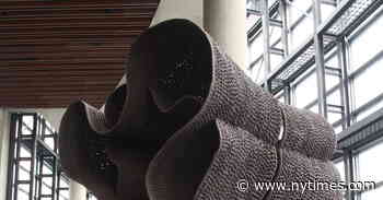 At Art Basel Hong Kong, a Sculptor Uses More Than His Hands