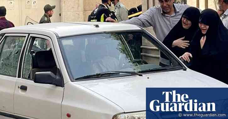 Iran: Revolutionary Guard colonel killed by motorbike gunmen in Tehran