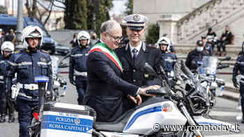 Il sindaco Gualtieri si prepara a cambiare il comandante della polizia locale
