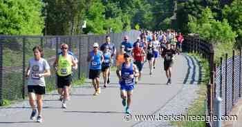 Dusty Lopez wins Steel Rail Half-Marathon, Derek Grout wins Marathon, both in their first attempts - Berkshire Eagle