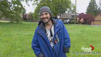 This Is BC: Marathon swimmer helps Vancouver Island seniors - Global News