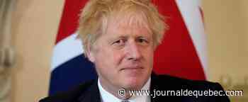 Partygate: des photos relancent les accusations contre Boris Johnson