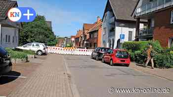 Fahrbahn abgesackt: Rosenstraße in Bad Bramstedt bleibt weiter gesperrt