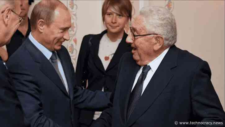 Kissinger Speaks: Ukraine Must Give Russia Territory