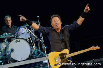 See Bruce Springsteen Play a Scorching ‘Badlands’ at 2012 Barcelona Concert