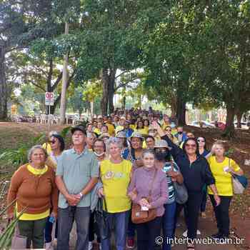 Terceira Idade de Cravinhos participa de passeio à cidade de Barra Bonita - InterTV Web