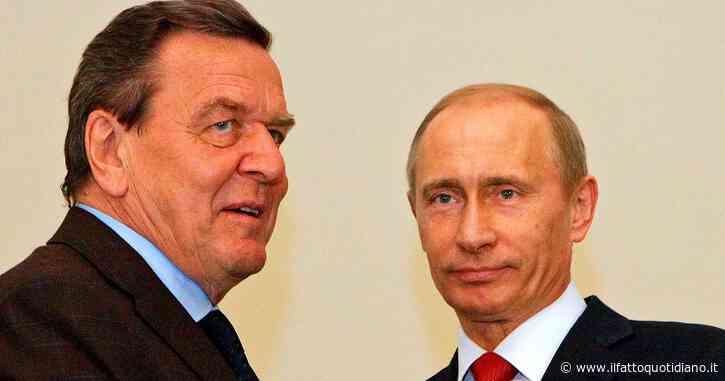 Guerra in Ucraina, i media tedeschi: “L’ex cancelliere Schröder nominato nel consiglio di sorveglianza di Gazprom”. Lui smentisce