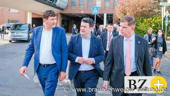 G7-Treffen: Erst große Politik, dann Fahrt mit der Bimmelbahn