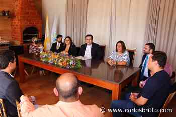 Em ação inédita, prefeitura e Diocese regularizam questão fundiária em Juazeiro - Carlos Britto