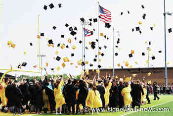 Sidney HS holds commencement ceremony - sidneydailynews.com