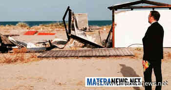 Il Sindaco di Matera a Scanzano Jonico dopo incendi ai lidi: "Dobbiamo ripartire dalle scuole, dai giovani per combattere e vincere le mafie". Ecco le foto - Matera News