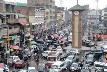 Traffic jams pester commuters in Srinagar - Greater Kashmir
