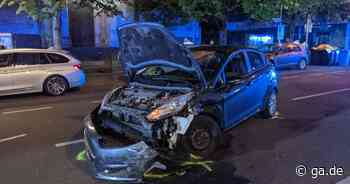 Unfall Kölnstraße in Bonn: Fünf Verletzte in der Nacht zu Sonntag - General-Anzeiger Bonn