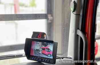 FW Alpen: Mehr Sicherheit bei Übungen und im Einsatz: Einsatzfahrzeuge wurden mit Abbiegeassistenten... - Presseportal.de