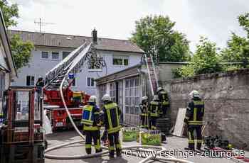 Feuer in Plochingen - Garagendach steht in Flammen - esslinger-zeitung.de