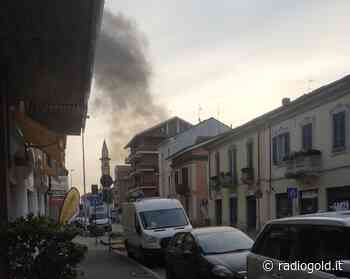 In corso Acqui diversi contenitori distrutti dalle fiamme - Radio Gold