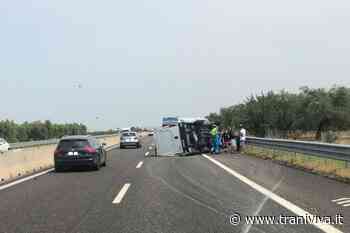 Furgone si ribalta sull'autostrada in territorio di Trani, illesi i due occupanti - TraniViva
