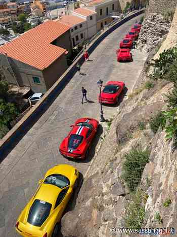 Sassari, venticinque Ferrari d'epoca sfilano nel Nord Sardegna - Sassari Oggi