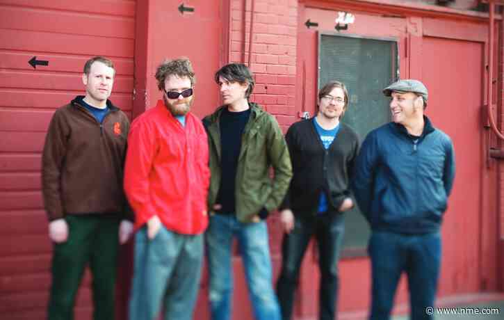 Watch Pavement play their first gig in 12 years