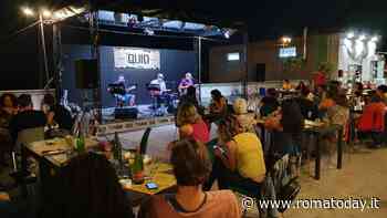 Pizza, panozzi e concerti sotto le stelle: è l'estate sulla terrazza privata più grande di Roma