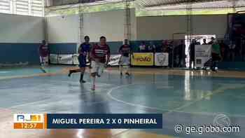 Miguel Pereira se impõe diante da torcida e vence Pinheiral em jogo apertado - Globo.com