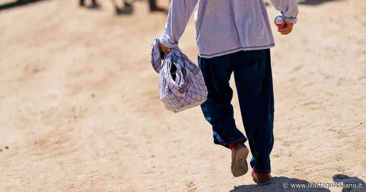 Afghanistan, bomba in moschea a Kabul: almeno 14 morti. Esplosioni su tre minibus a Mazar-e-Sharif