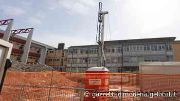 Modena Cantiere durante le lezioni Muratori e Barozzi in rivolta - La Gazzetta di Modena