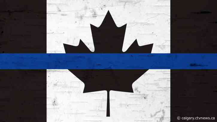 Calgary police union tells officers to remove 'thin blue line' patches