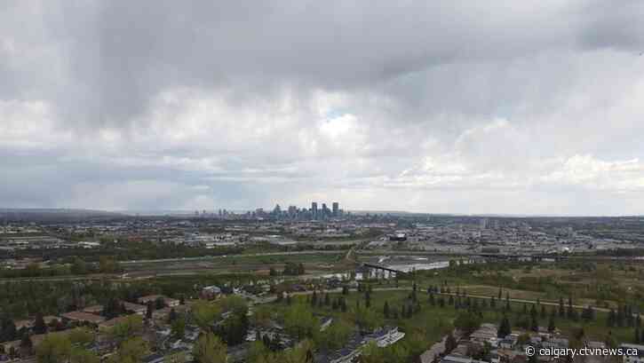Calgary remains warm leading to weekend showers