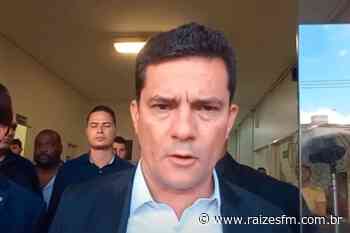 Em passagem por Capivari, Sérgio Moro responde se é pré-candidato a presidente - raizesfm.com.br