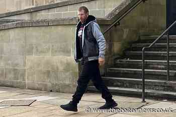 Flasher fined for dropping pants in front of Bolton Town Hall - The Bolton News