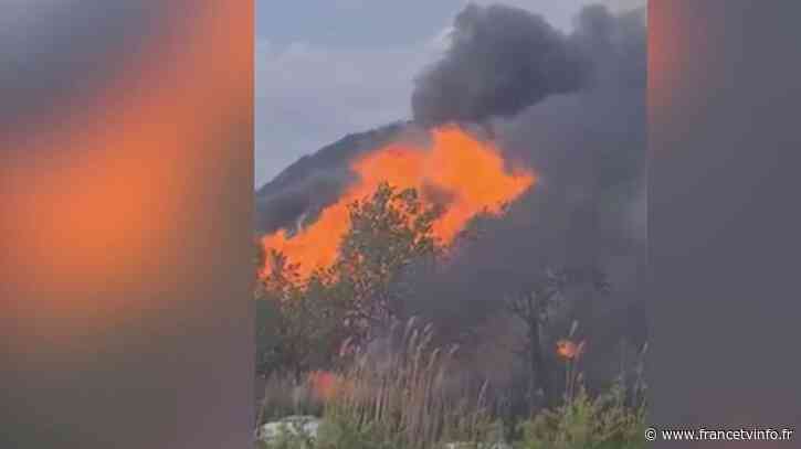 Var : un violent incendie a éclaté dans un camping de Port-Grimaud - franceinfo