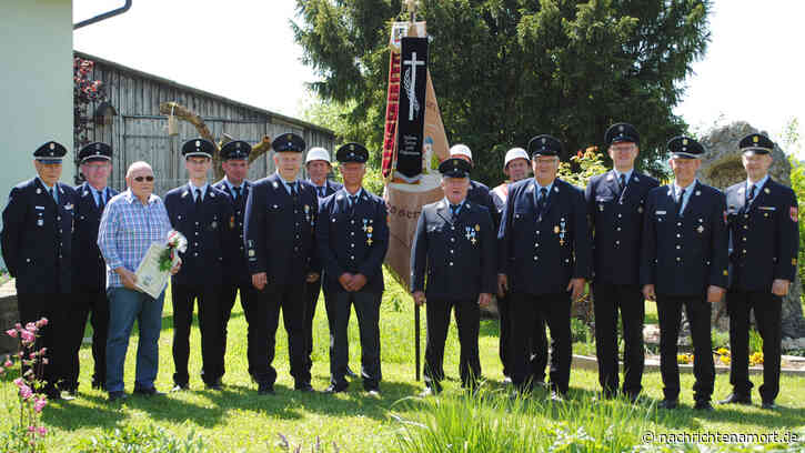 Feuerwehrfest in Sassendorf: Jubiläum und Ehrungen