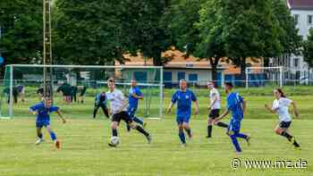 SV Blau-Weiß Grana: Warum der MDR ein Freundschaftsspiel aus Zeitz live überträgt - Mitteldeutsche Zeitung