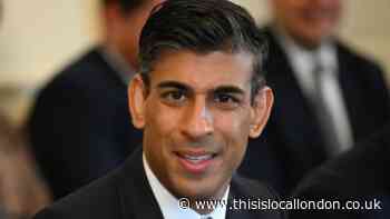 Rishi Sunak to give UK households '£400 off energy bills' in cost of living plan