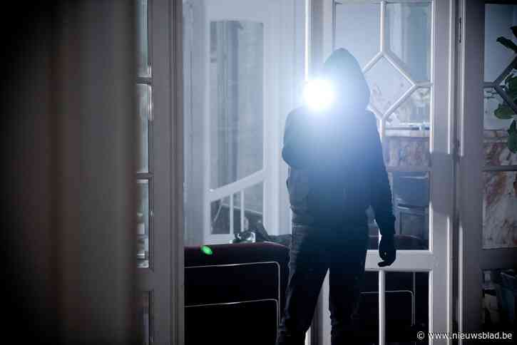 Juwelen uit woning gestolen