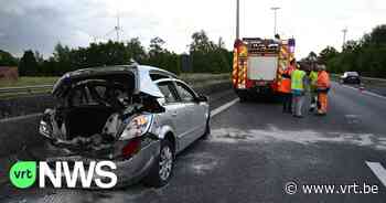 Brandweer bevrijdt slachtoffer uit auto na ongeval op E313 in Geel - VRT NWS
