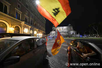 Conference League, Roma in festa fino all’alba: cori e fuochi d’artificio nella Capitale – Foto e video - Open