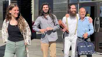 Judge wonders if pandemic law used against Moncton protesters was 'over-broad' - CBC.ca