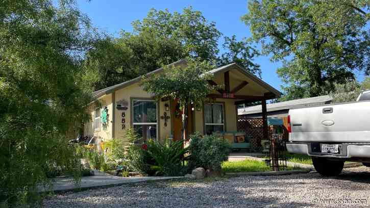 Uvalde residents familiar with shooter, his family