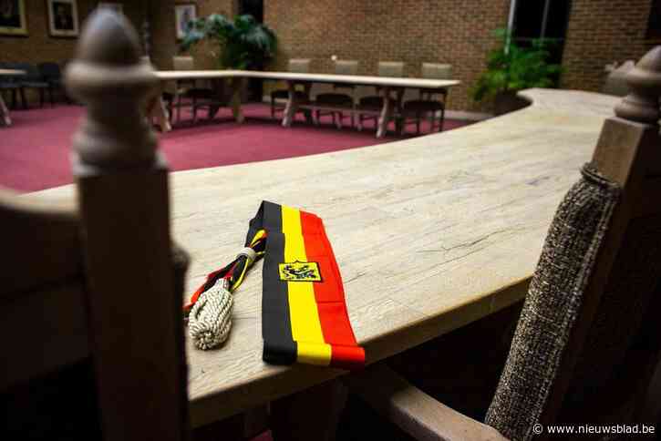 Gemeenteraad Peer: “Is een ritaankomst combineerbaar met eerste schooldag?”