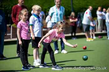 Elite Torquay bowler Emma Cooper insists sport is getting younger - Dudley News