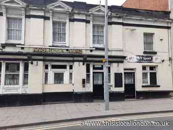 The Anglesea Arms’ pub Woolwich licence suspended after brawl