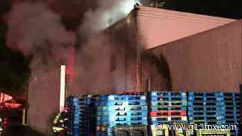 Crews knock down fire at Walmart near Puyallup - FOX 13 Seattle