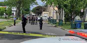 15-year-old shot in back on Murray St.