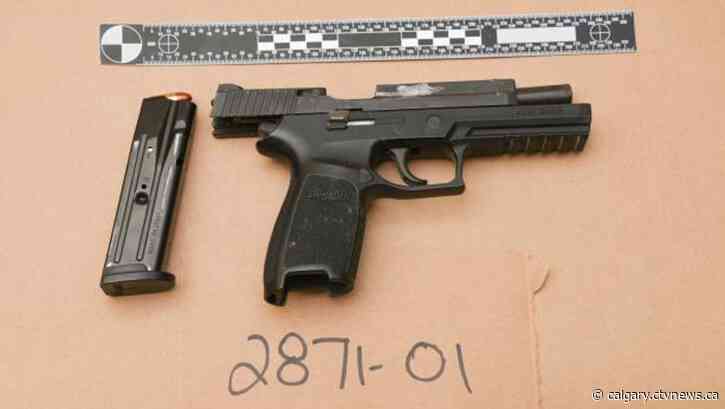 Police seize loaded pistol, $115K in drugs in southwest Calgary bust
