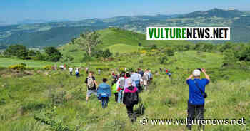 Contro l'apertura della Cava di monte Crugname: diocesi di Melfi, Rapolla e Venosa "In cammino per l'ambiente"! Le foto - vulturenews.net