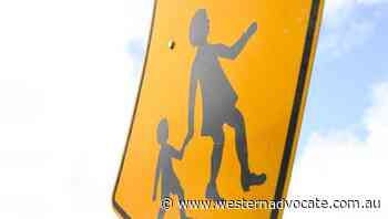 Childcarer fined after boy, 5, left on bus - Western Advocate