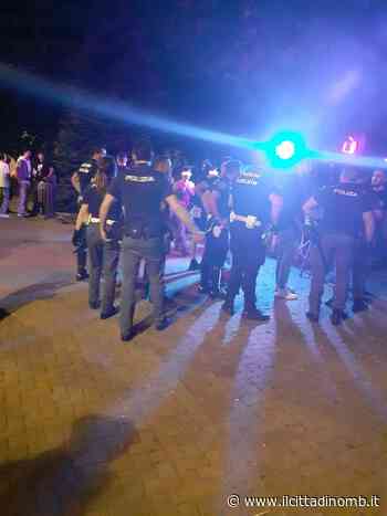 Monza, 150 ragazzi con tavolini e musica alla festa via chat nel parco: arriva la polizia - Il Cittadino di Monza e Brianza